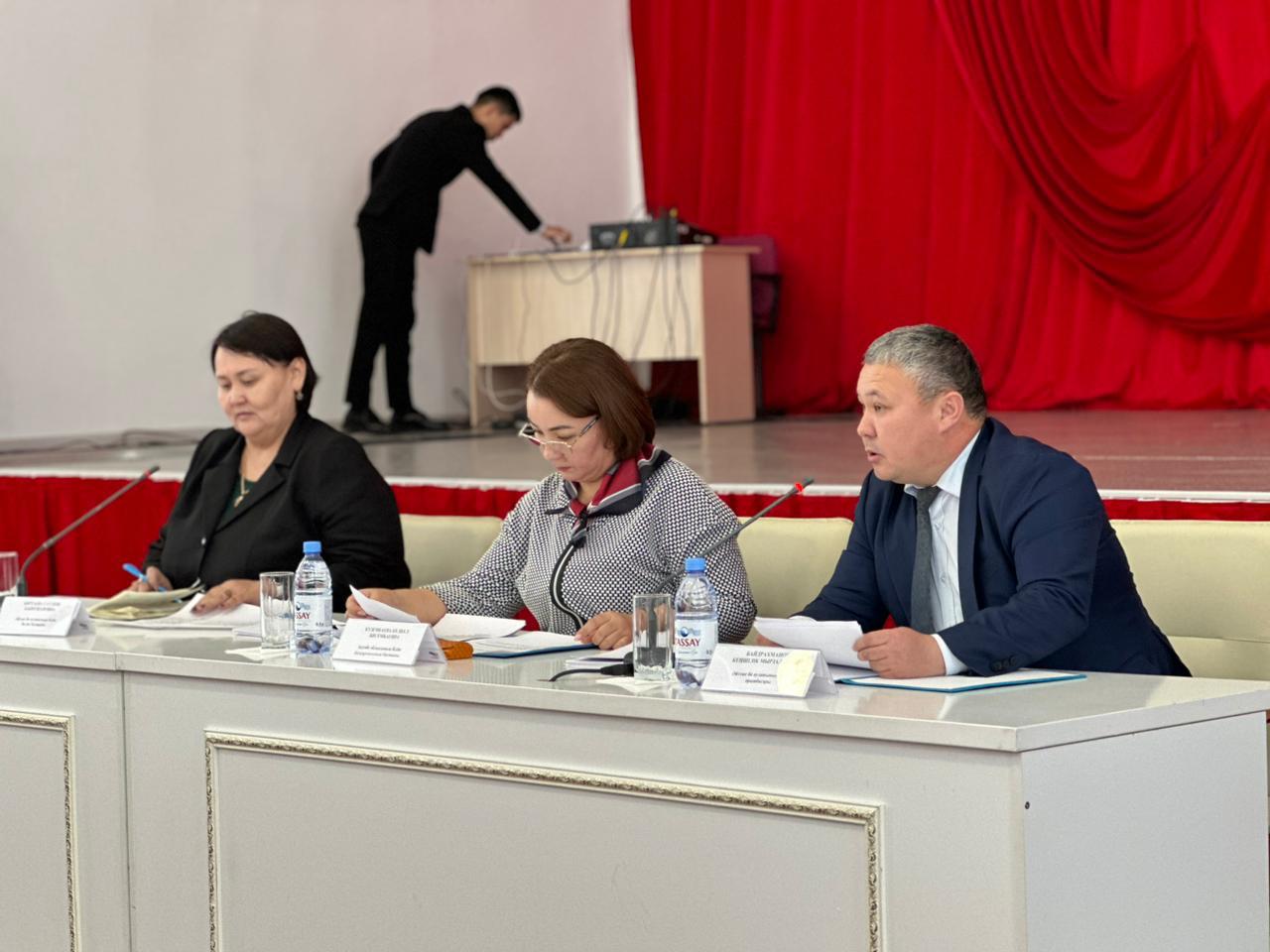 Ақтөбе облысының білім басқармасының басшысы Бұлбұл Күзембаева жұмыс сапарымен Әйтеке би ауданына барды.