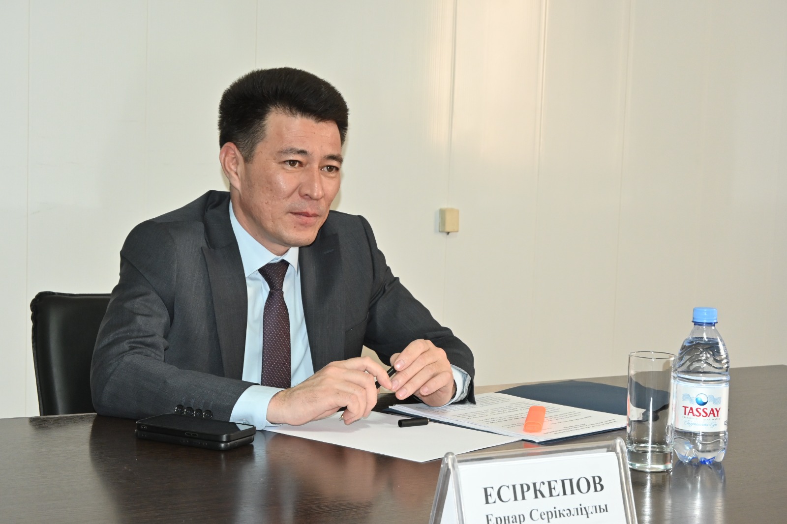 АУДАН ӘКІМІ «ҚҰЛАН ЭНЕРГО ЖЫЛУ» ҰЖЫМЫМЕН КЕЗДЕСТІ