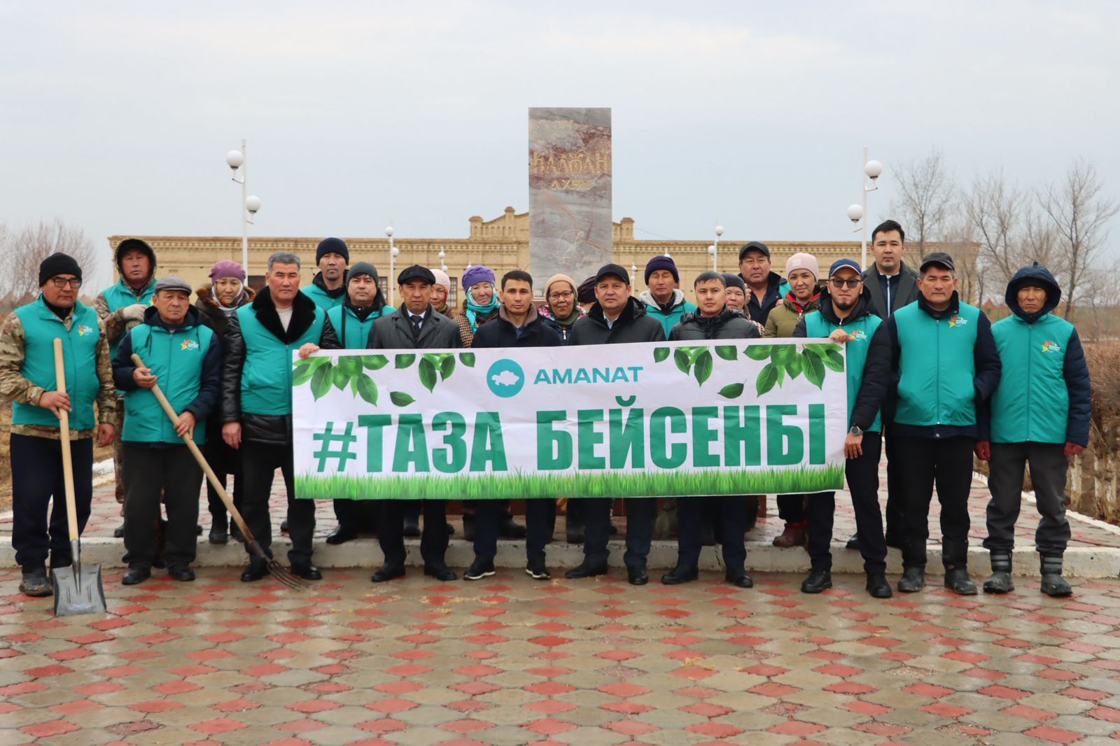 "Таза бейсенбі": "Қалжан ахун" мешіт медресесі тазартылды