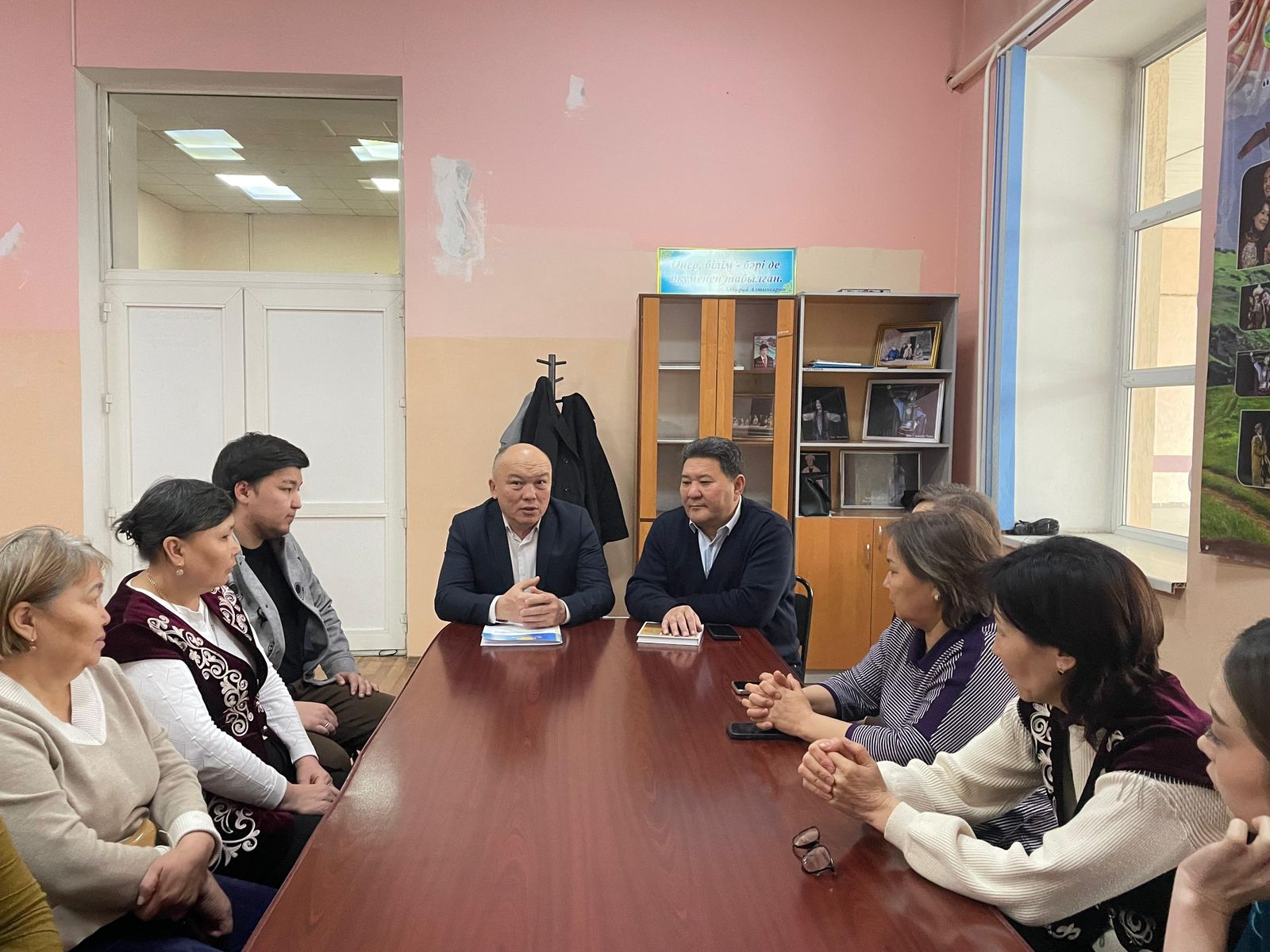 Шу қалалық мәдениет үйінде Жаңа Конституция жобасы бойынша кездесу өтті