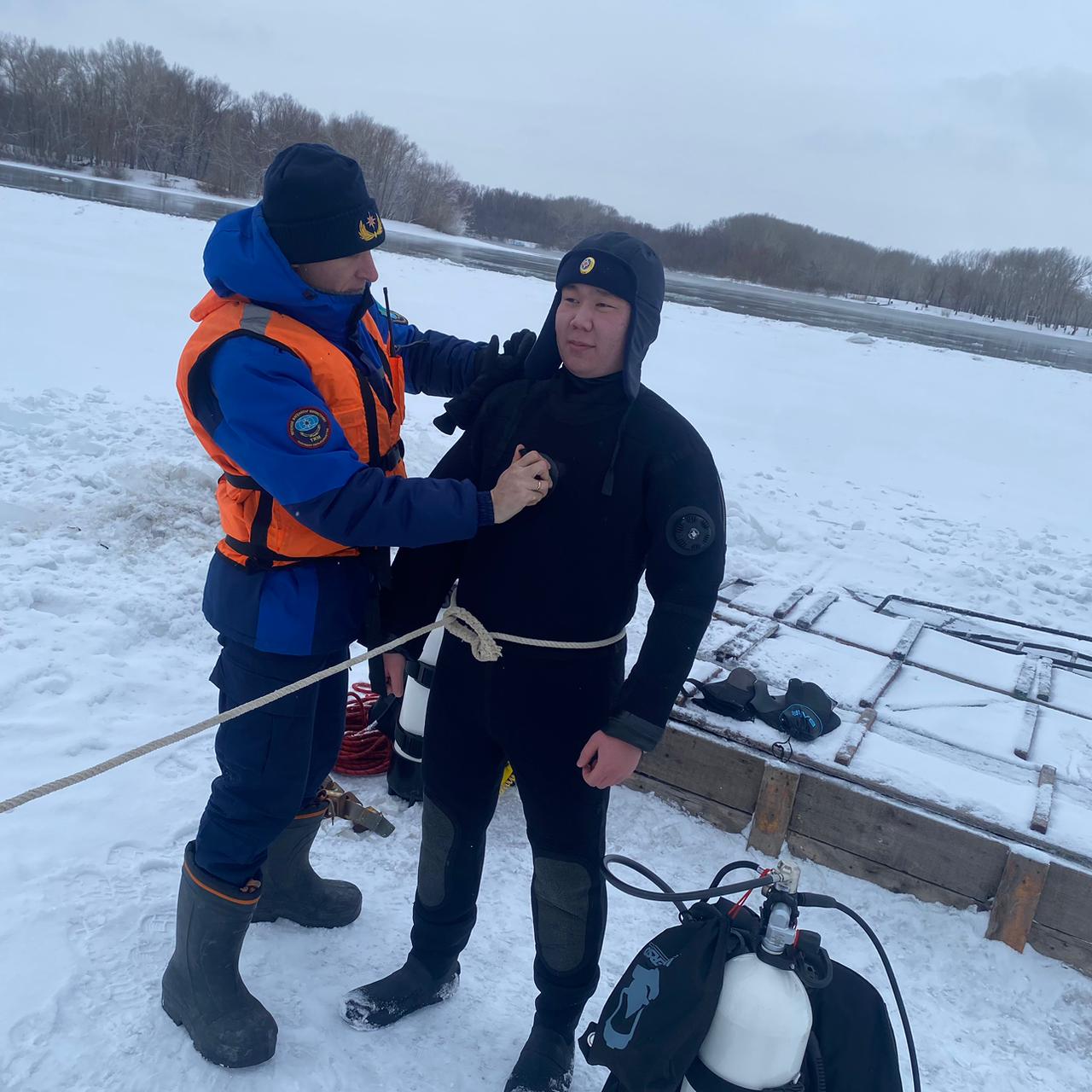 Қысқы сүңгуірлер — павлодарлық құтқарушыларды даярлаудың негізгі кезеңі болып табылады