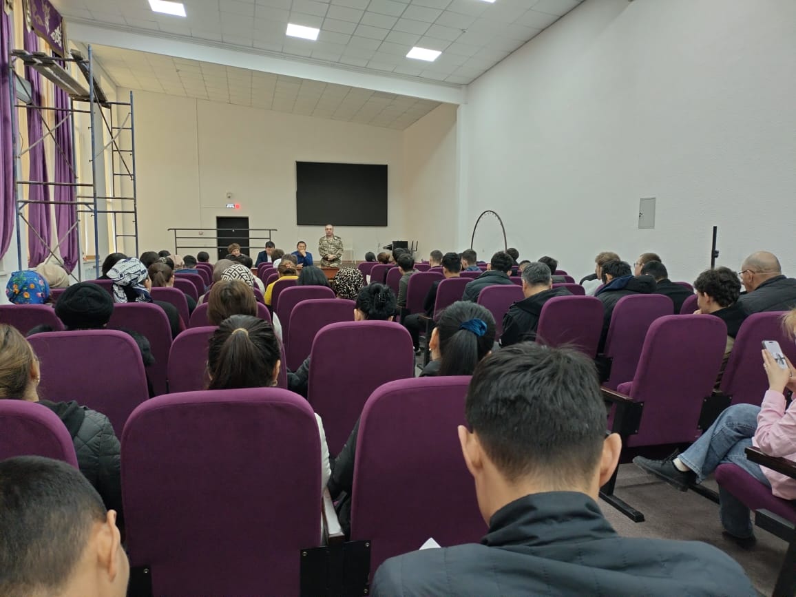 Бетқайнар колледжінде Қазақстан Республикасының Конституциясының жаңа жобасын түсіндіру және талқылау бойынша кездесу өтті.