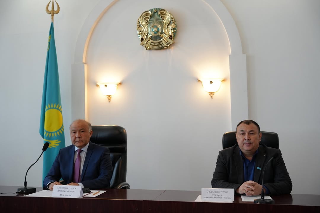 Мойынқұм ауданында жаңа Конституция жобасын түсіндіруге арналған кездесу өтті