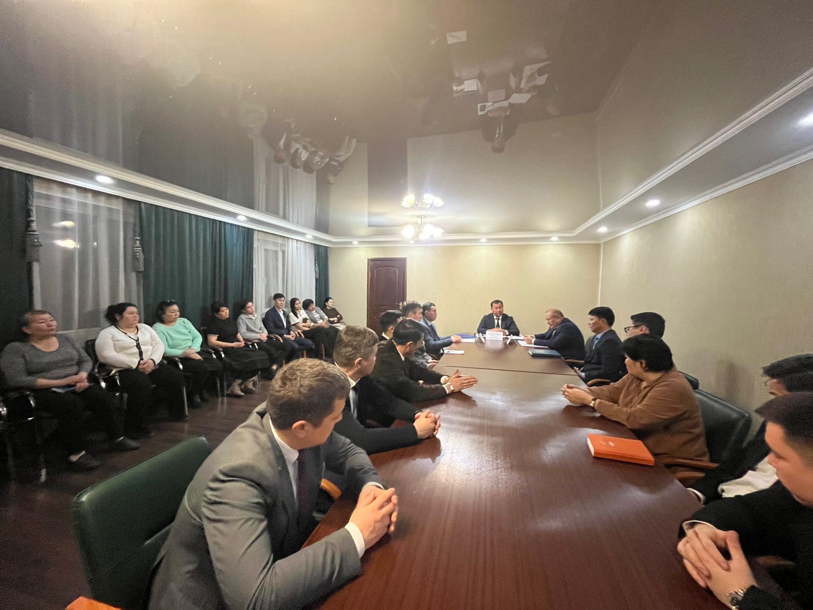 КОНСТИТУЦИЯЛЫҚ РЕФОРМАЛАР