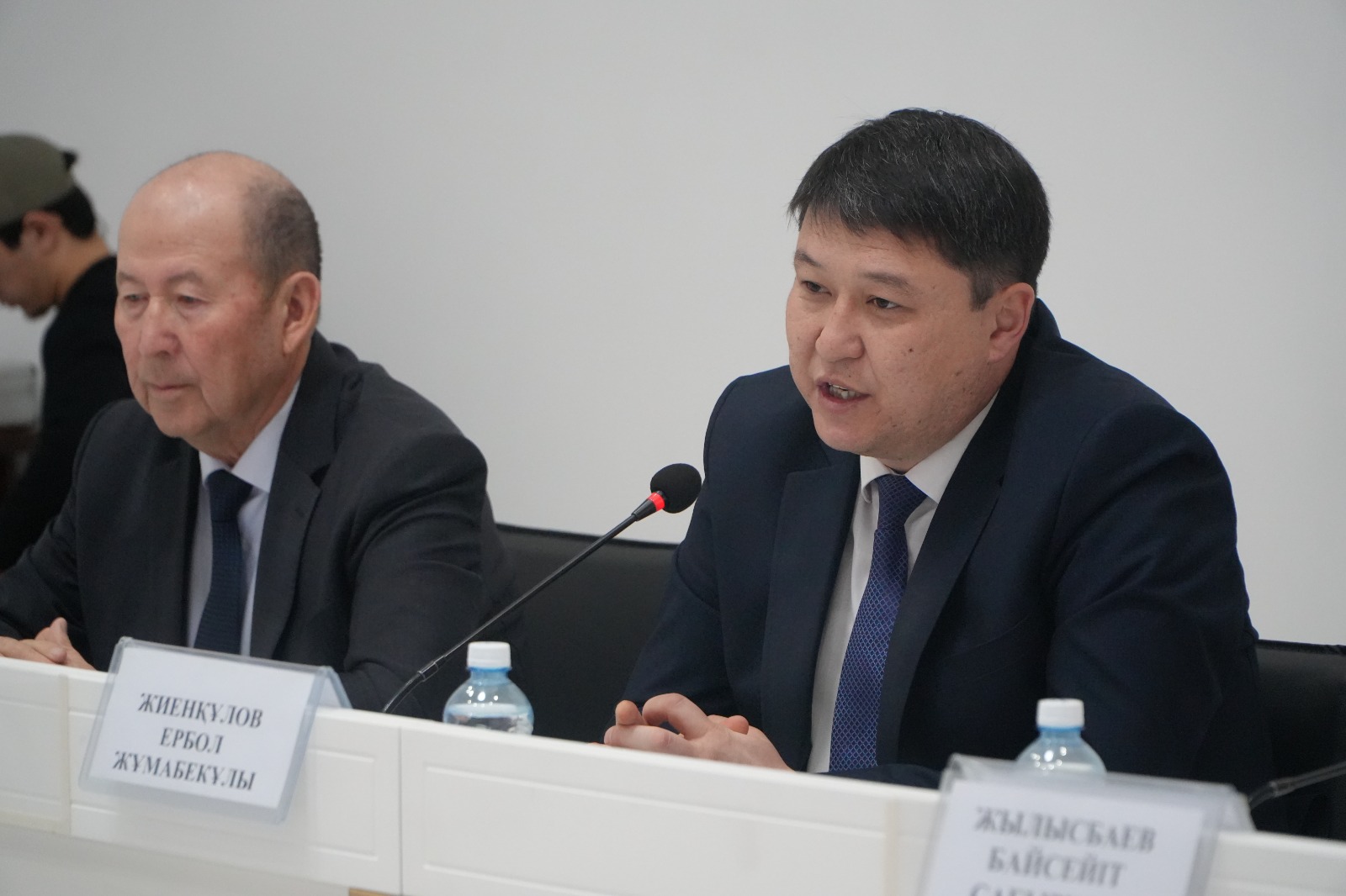 ЖАҢА КОНСТИТУЦИЯ – ЕЛ ДАМУЫНЫҢ ЖАҢА БАҒЫТЫ