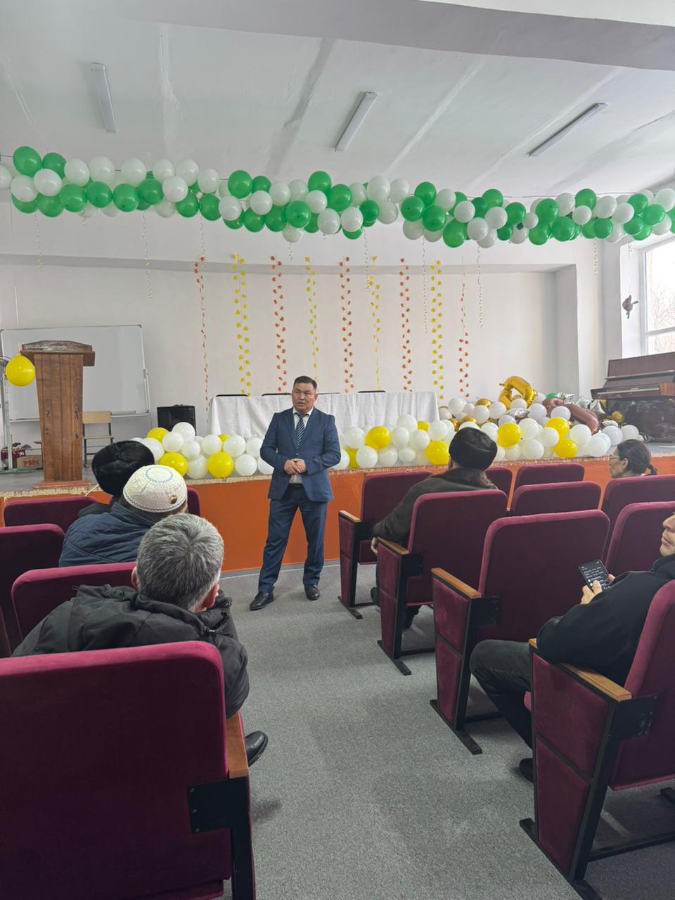 Көлбай ауылдық округінің әкімі Е.Шакеровтың 2025 жылғы әлеуметтік-экономикалық көрсеткіштің орындалуы мен 2026 жылға арналған міндеттері туралы Көлбай, Қызылқайың, Бұдыр, Әлемді ауылдарының тұрғындармен тұрақты кездесу өткізілді.