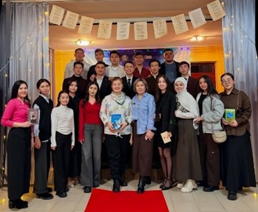 «Жүрегім менің жанартау» Мұқағали Мақатаевтың туғанына 95 жыл толуына арналған әдеби-сазды кеш