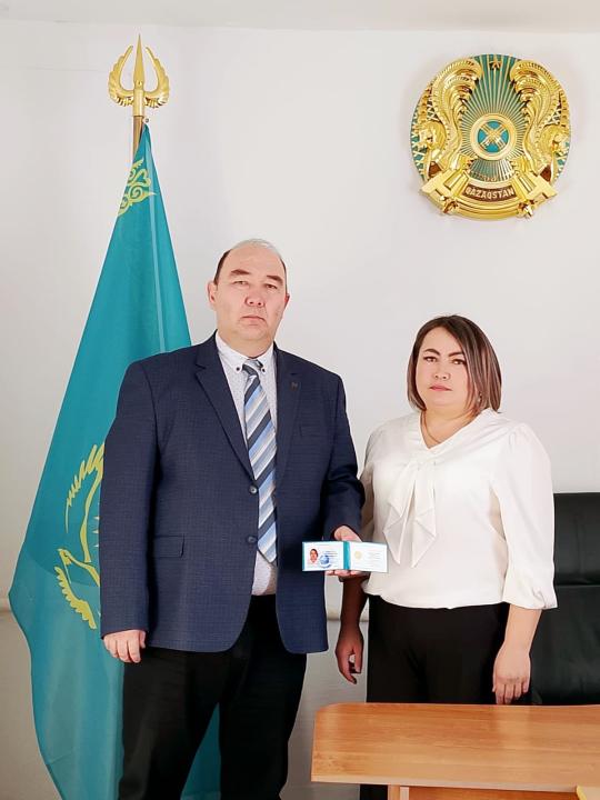 Аманкелді ауылдық округінің сайланған әкіміне куәлік табысталды