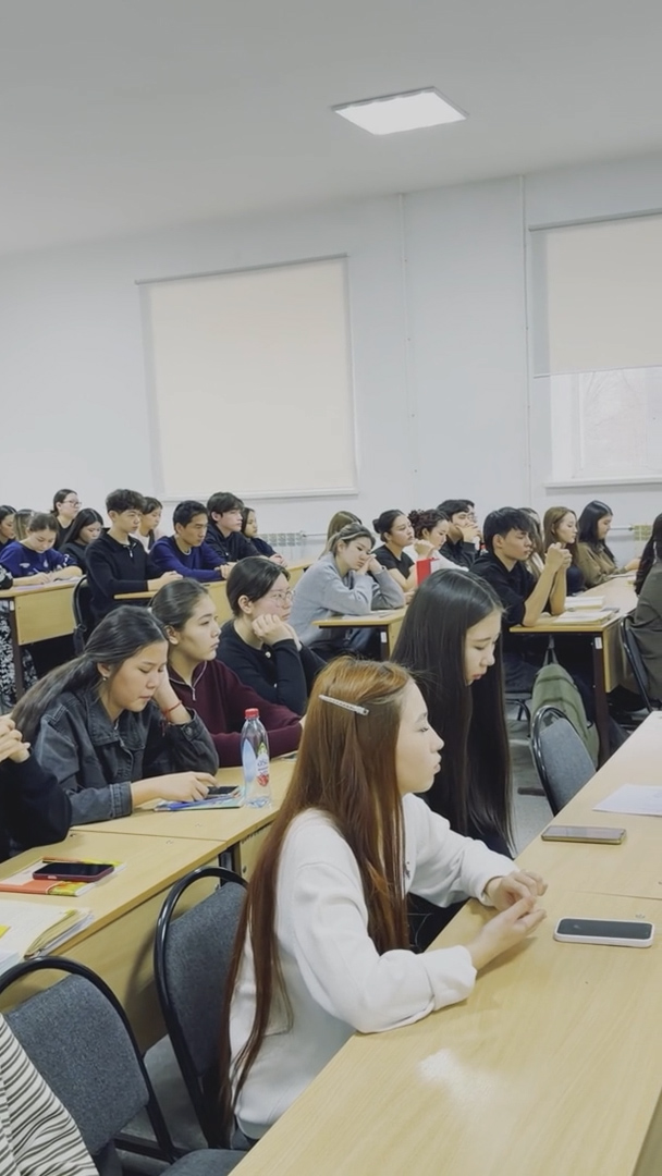 В целях повышения правовой грамотности молодежи в рамках идеологии «Закон и порядок» представителями Департамента юстиции проведена лекция для студентов Актюбинского регионального университета им. К. Жубанова.