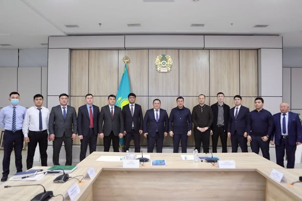 ТҮРКІСТАН ҚАЛАСЫНЫҢ ӘКІМІ МАҢҒЫСТАУ ОБЛЫСЫНЫҢ ДЕЛЕГАЦИЯСЫН ҚАБЫЛДАДЫ