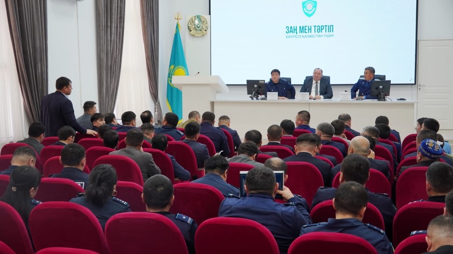 КЕЛЕСТЕ ҚҰҚЫҚТЫҚ ТӘРТІП ПЕН ҚАУІПСІЗДІК МӘСЕЛЕЛЕРІ ТАЛҚЫЛАНДЫ