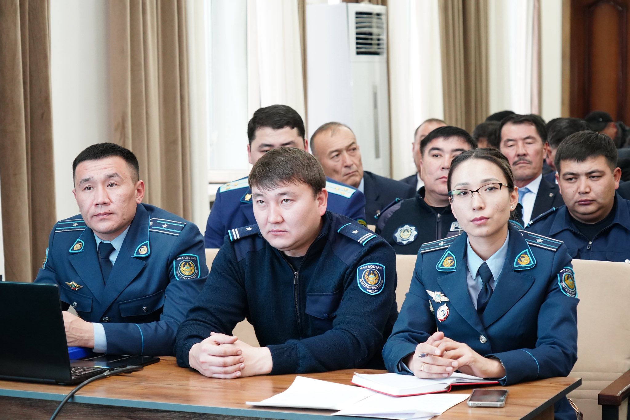 ҚАЗЫҒҰРТТА ҚОҒАМДЫҚ ҚАУІПСІЗДІК ПЕН ҚҰҚЫҚТЫҚ ТӘРТІП МӘСЕЛЕЛЕРІ ТАЛҚЫЛАНДЫ.