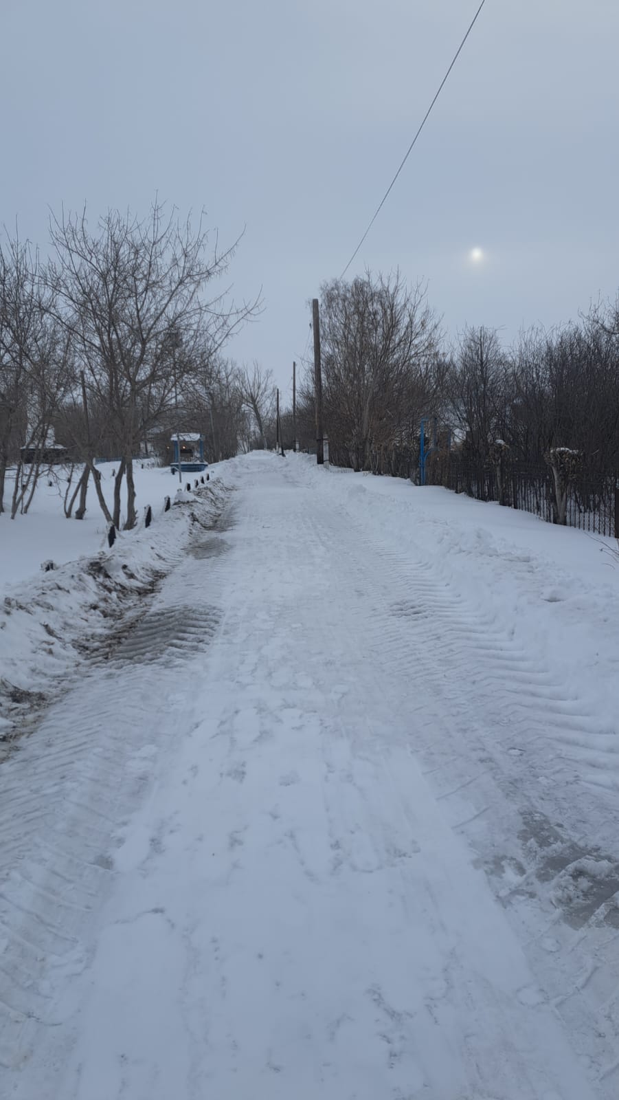 Очистка внутрипоселковых дорог