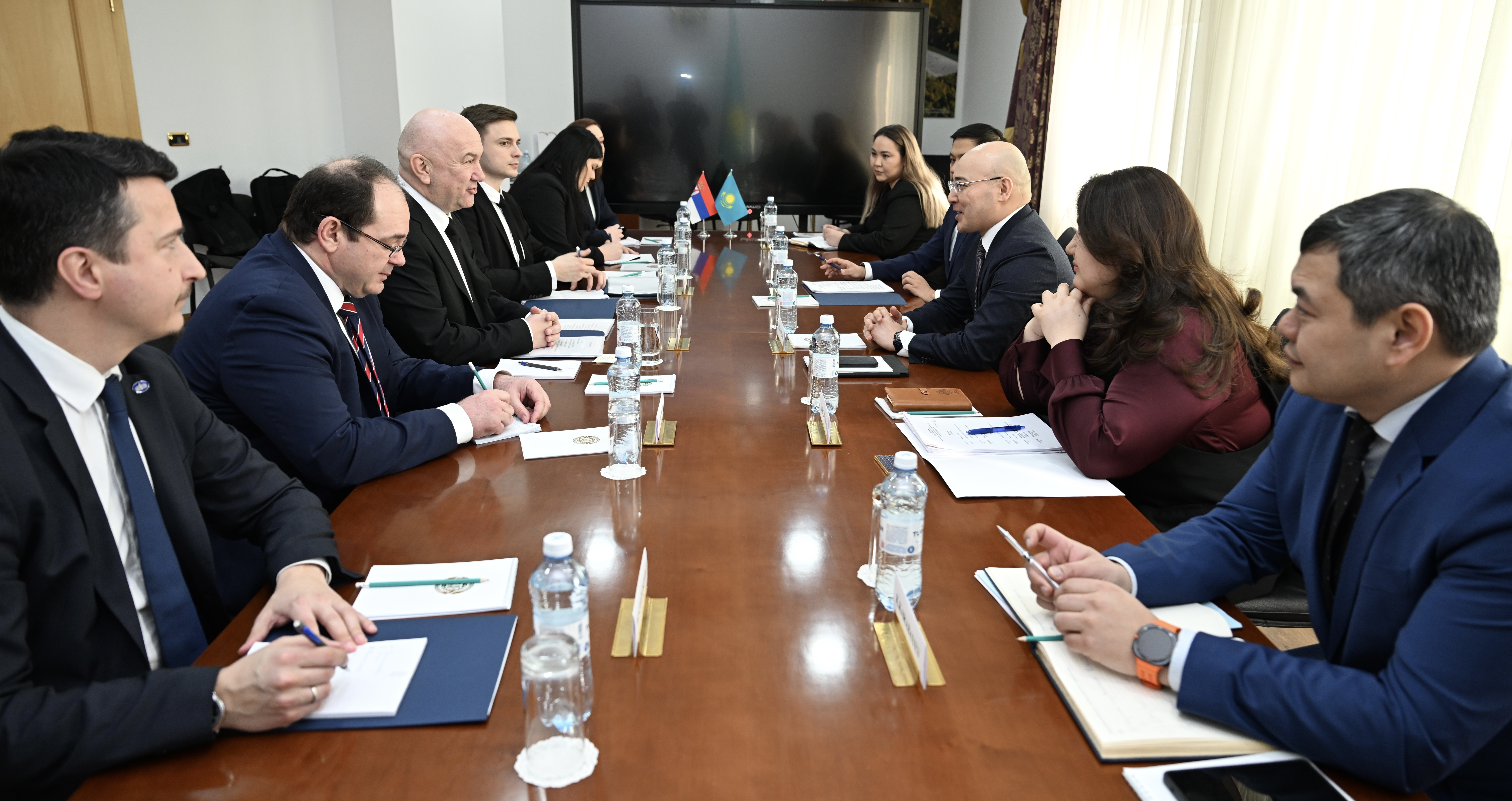 Қазақстан-Cербия ынтымақтастығының перспективалары  ҚР СІМ-де талқыланды