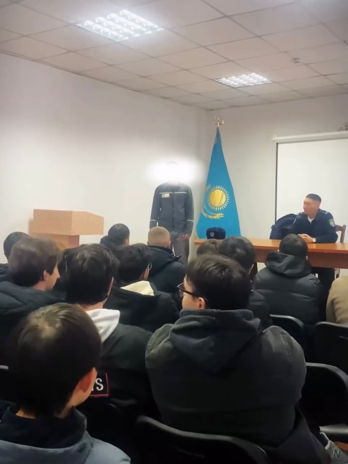 Есірткі бизнесі: жалған жарнама мен шындық