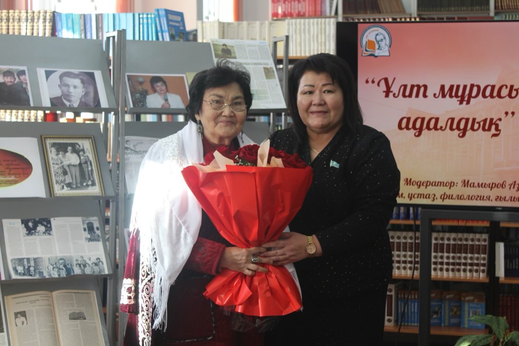 5 ақпан күні облыстық Ж. Молдағалиев атындағы кітапханада Қазақстанның еңбек сіңірген қайраткері, өлкетанушы, тарихшы, мұражай ардагері Сара Есқайрқызы Танабаеваға арналған “Ұл мұрасына адалдық” атты оқырмандармен кездесу кеші өтті.