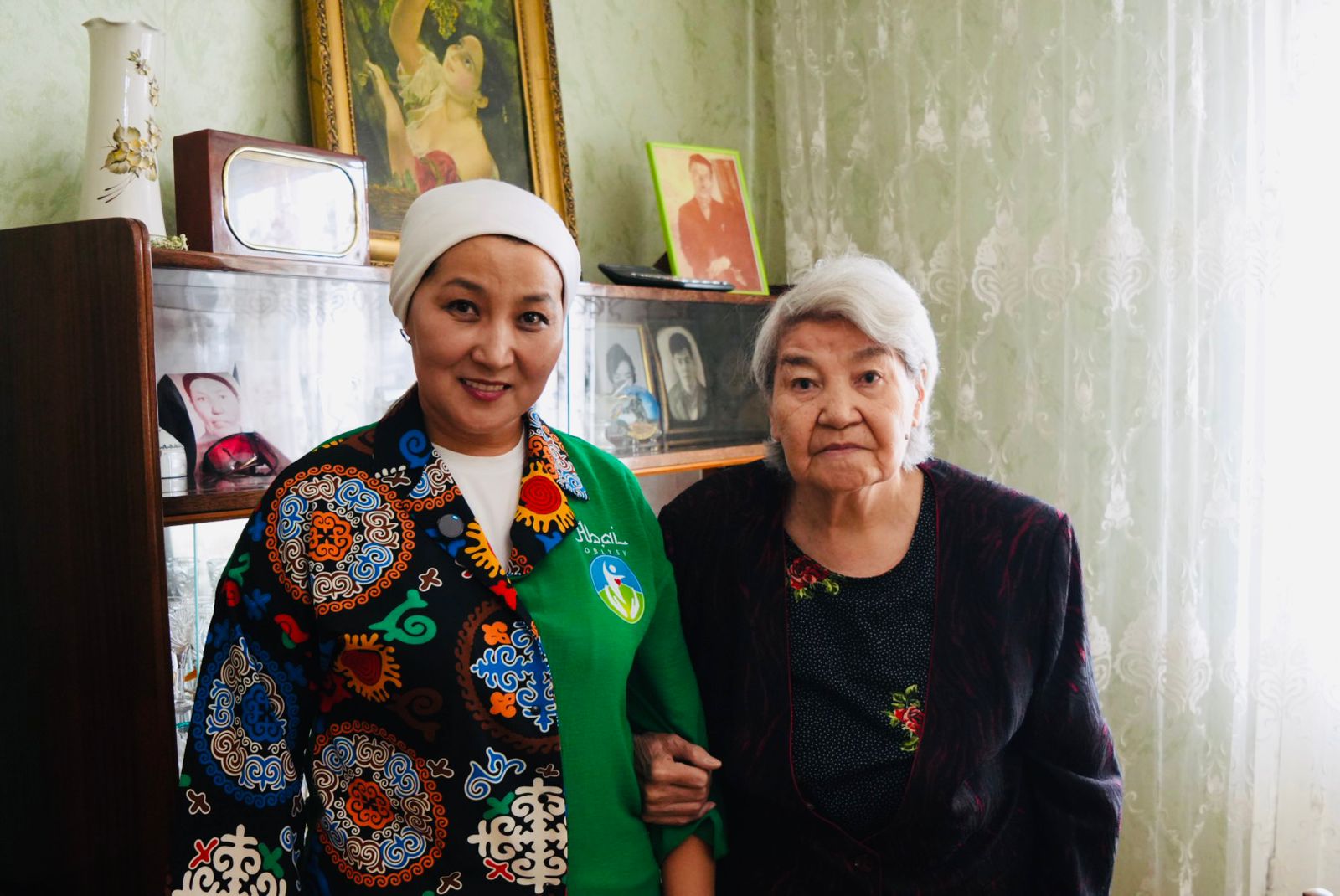 ҚАМҚОРЛЫҚ ПЕН МЕЙІРІМДІ МАМАНДЫҚҚА АЙНАЛДЫРҒАН ЖАН