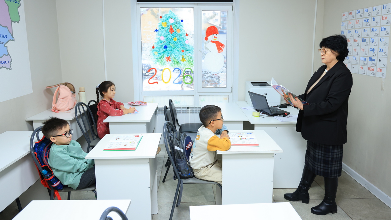 Дополнительный доход и востребованность: в Карагандинской области помогают найти работу пенсионерам