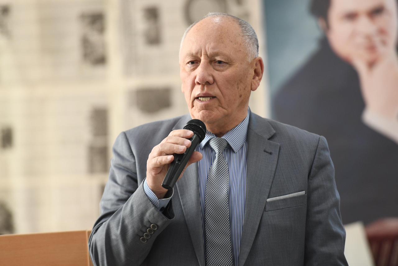 Жаңа Ата заңды түсіндірді