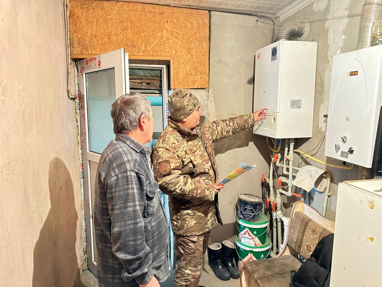 Улы газ - көрінбейтін қауіп: құтқарушылар тұрғындарға ескерту жасады