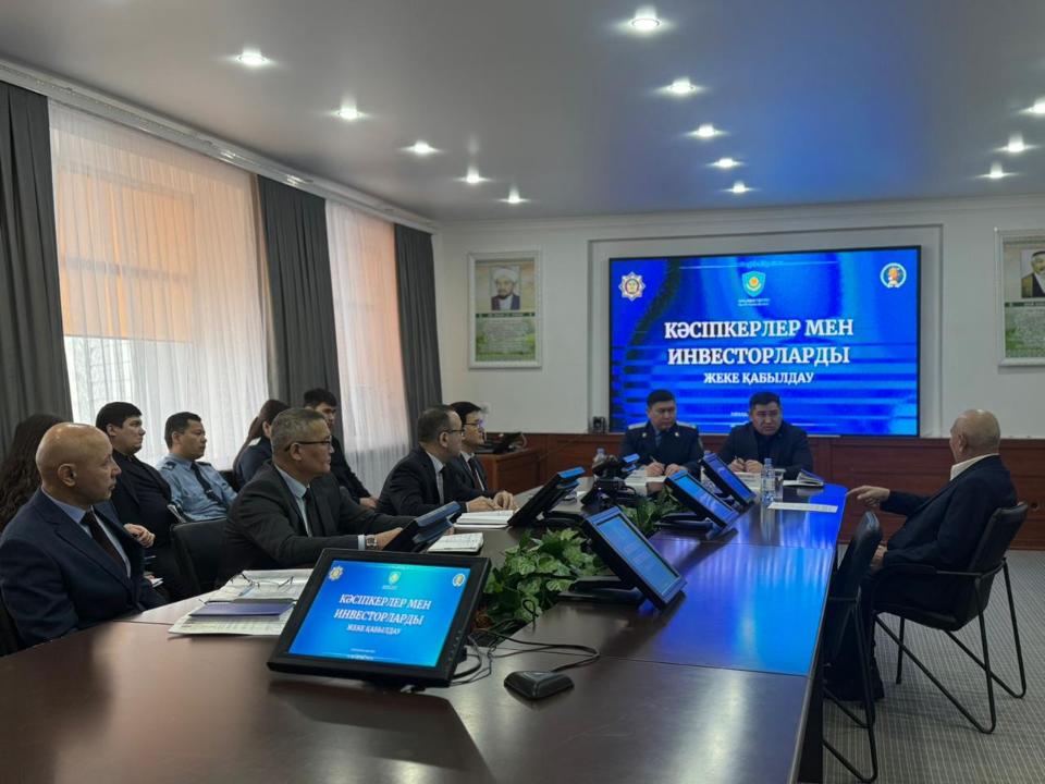 Алға ауданында бизнесті дамыту және инвестиция тарту мәселелері талқыланды