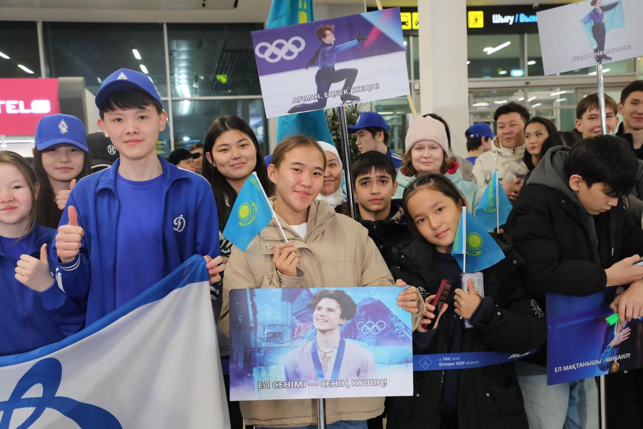 Алматы XXV қысқы Олимпиада ойындарының чемпионы Михаил Шайдоровты қарсы алды