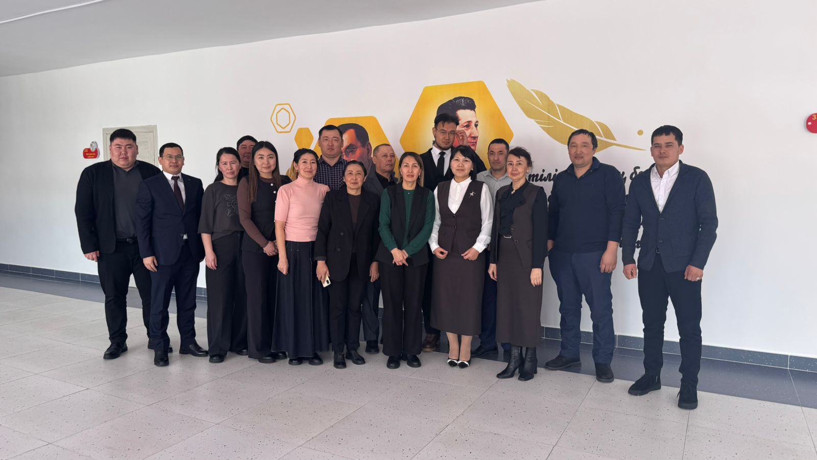 Тарих пәні мұғалімдеріне арналған «Тарихи аналитика: дереккөздермен жұмыс және фактілерді бағалау» атты семинар-практикум өткізілді.