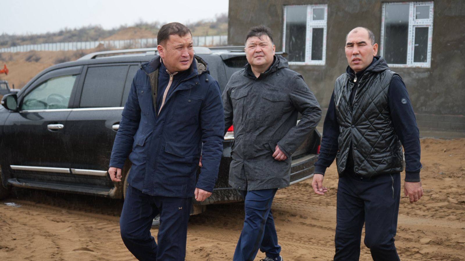 ШАРДАРА  АУДАНЫ ӘКІМІ ҚҰРЫЛЫС НЫСАНДАРЫНЫҢ ЖҰМЫС БАРЫСЫН БАҚЫЛАДЫ