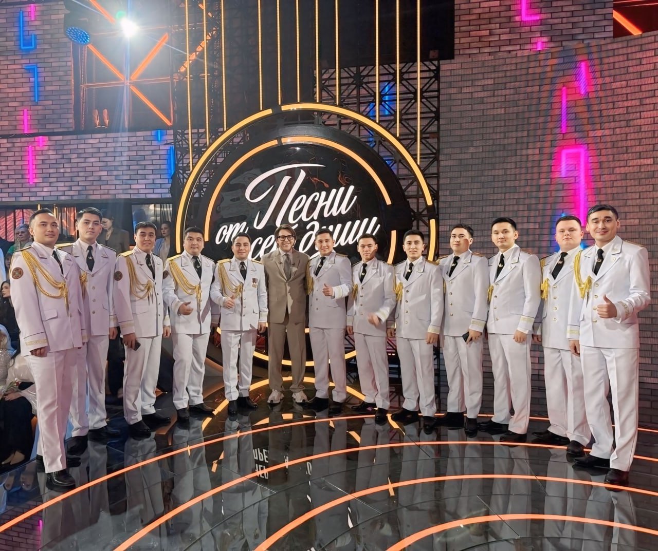 Ұландықтар Мәскеуде «Привет, Андрей!» бағдарламасында өнер көрсетті