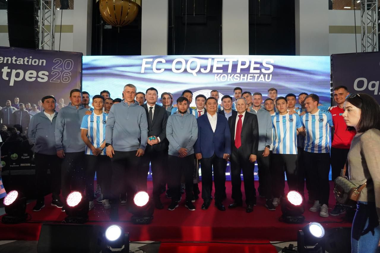 «Koksetau Mаll» сауда-ойын-сауық орталығында «Оқжетпес» футбол командасының жаңа құрамы таныстырылды
