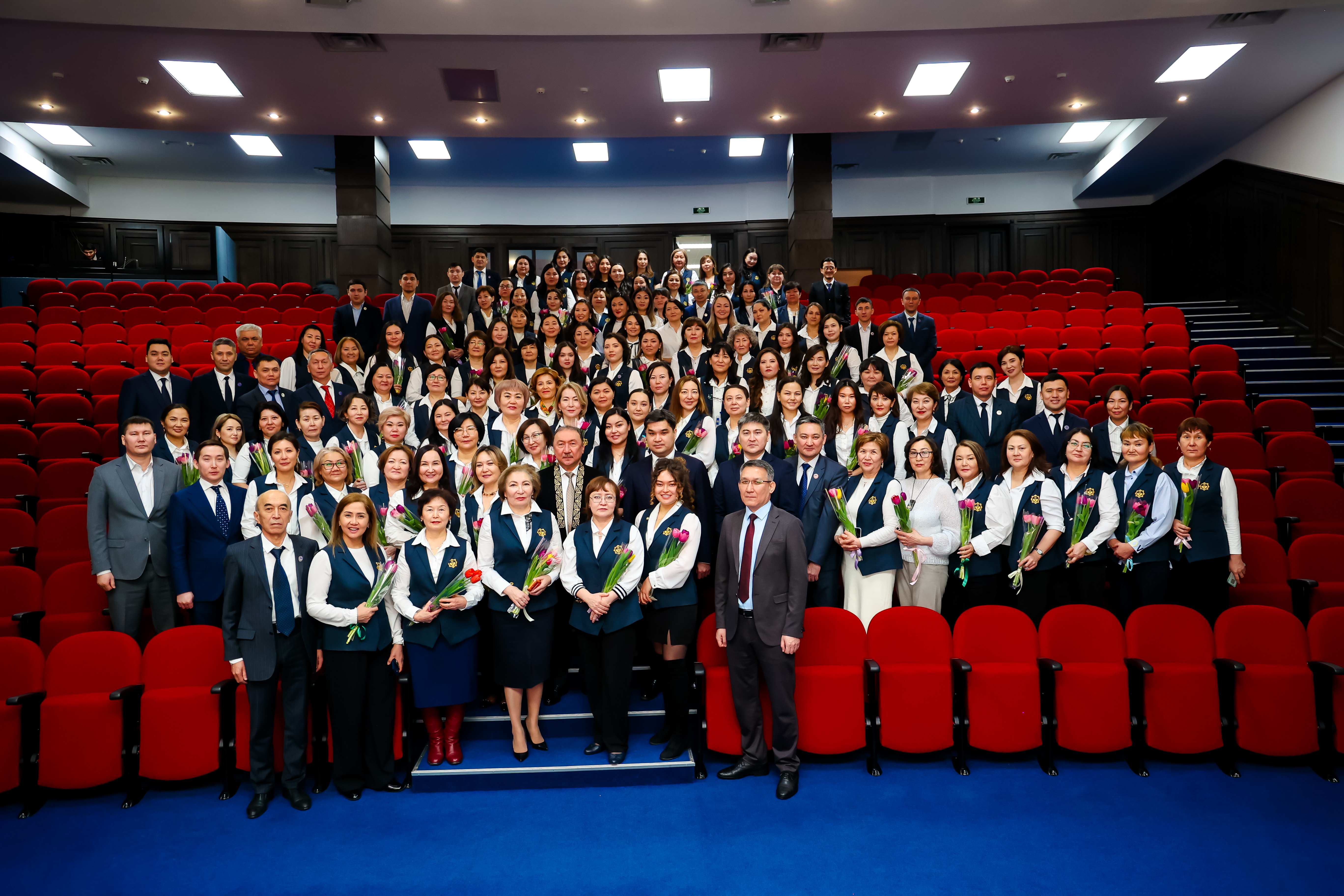 В Комитете госказначейства отметили Международный женский день