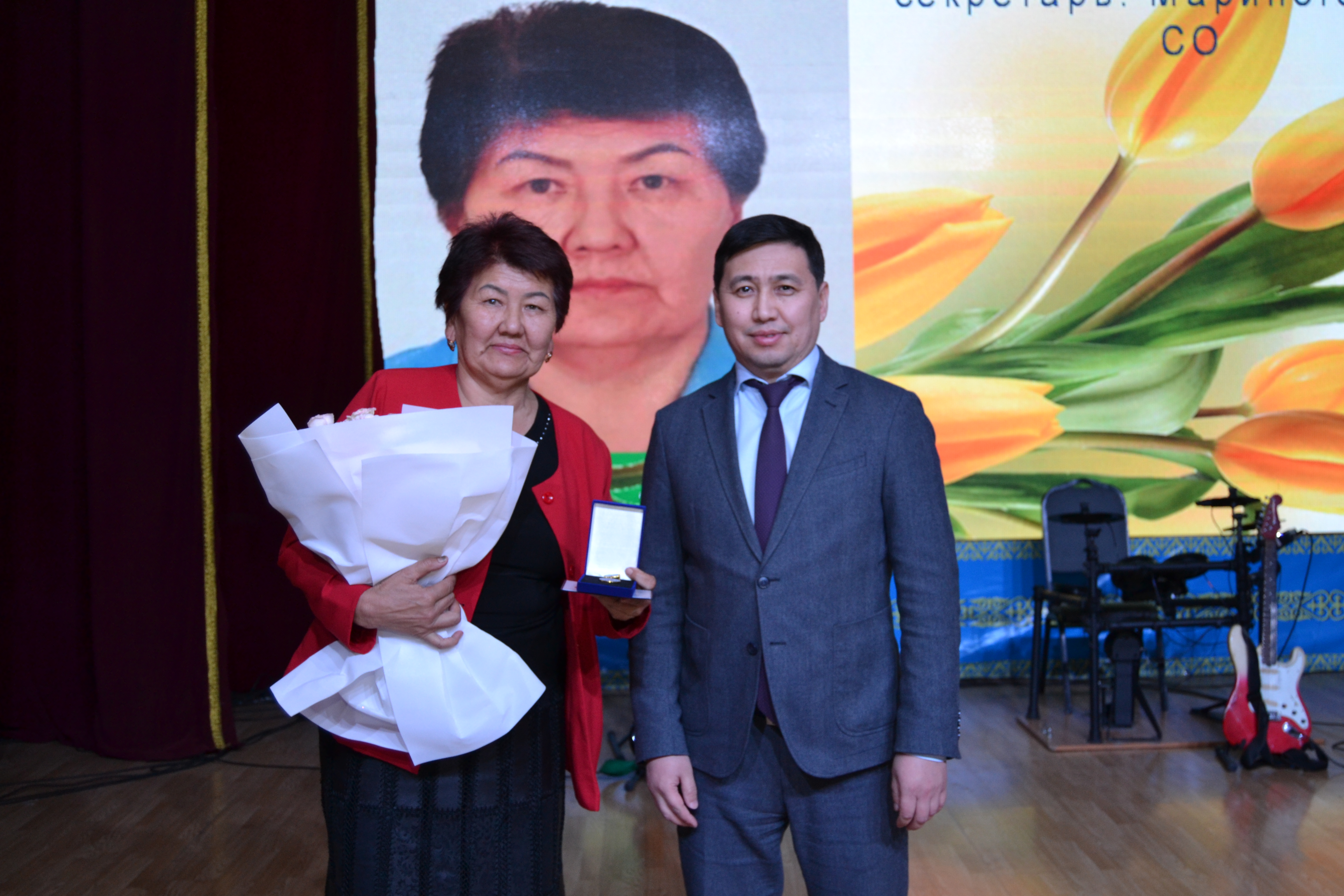 Serik Zhenisov called on women in the Samara region to participate in the referendum.