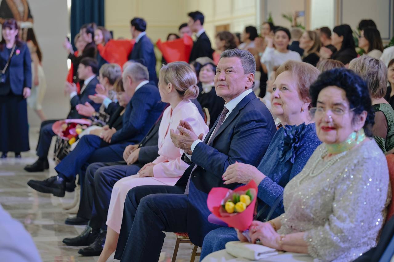 8 наурыз - Халықаралық әйелдер күніне орай облысымыздың аяулы аруларына арналған мерекелік концерт ұйымдастырылды