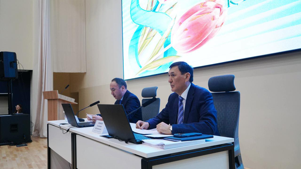 ТҮРКІСТАН: БІЛІМ САЛАСЫНЫҢ ӨЗЕКТІ МӘСЕЛЕЛЕРІ АЛҚА МӘЖІЛІСІНДЕ ҚАРАЛДЫ