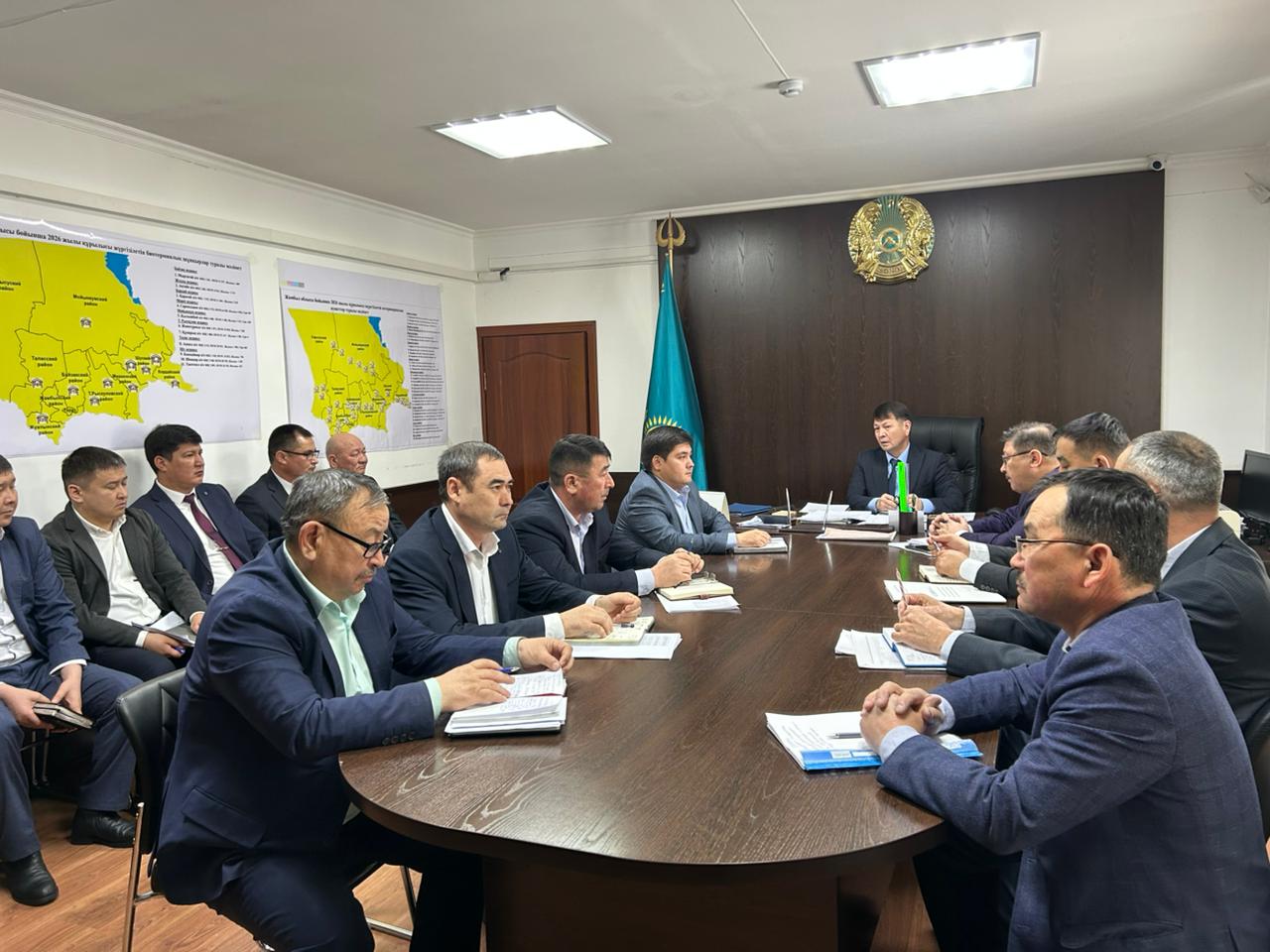 Басқарма басшысы референдум мәселесі бойынша жиналыс өткізді