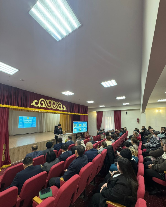 Бастөбе ауылдық округінде аудан әкімінің халықпен кездесуі өтті