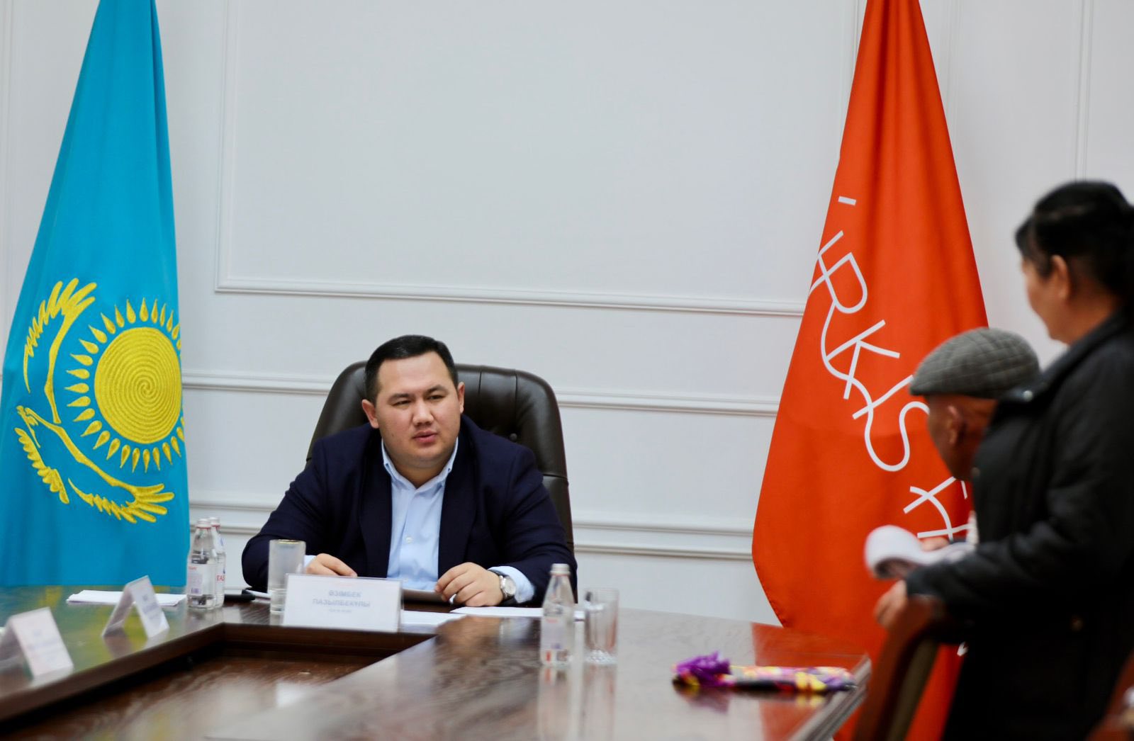 ҚАЛА ӘКІМІ ТҰРҒЫНДАРДЫ ЖЕКЕ МӘСЕЛЕЛЕРІ БОЙЫНША ҚАБЫЛДАДЫ