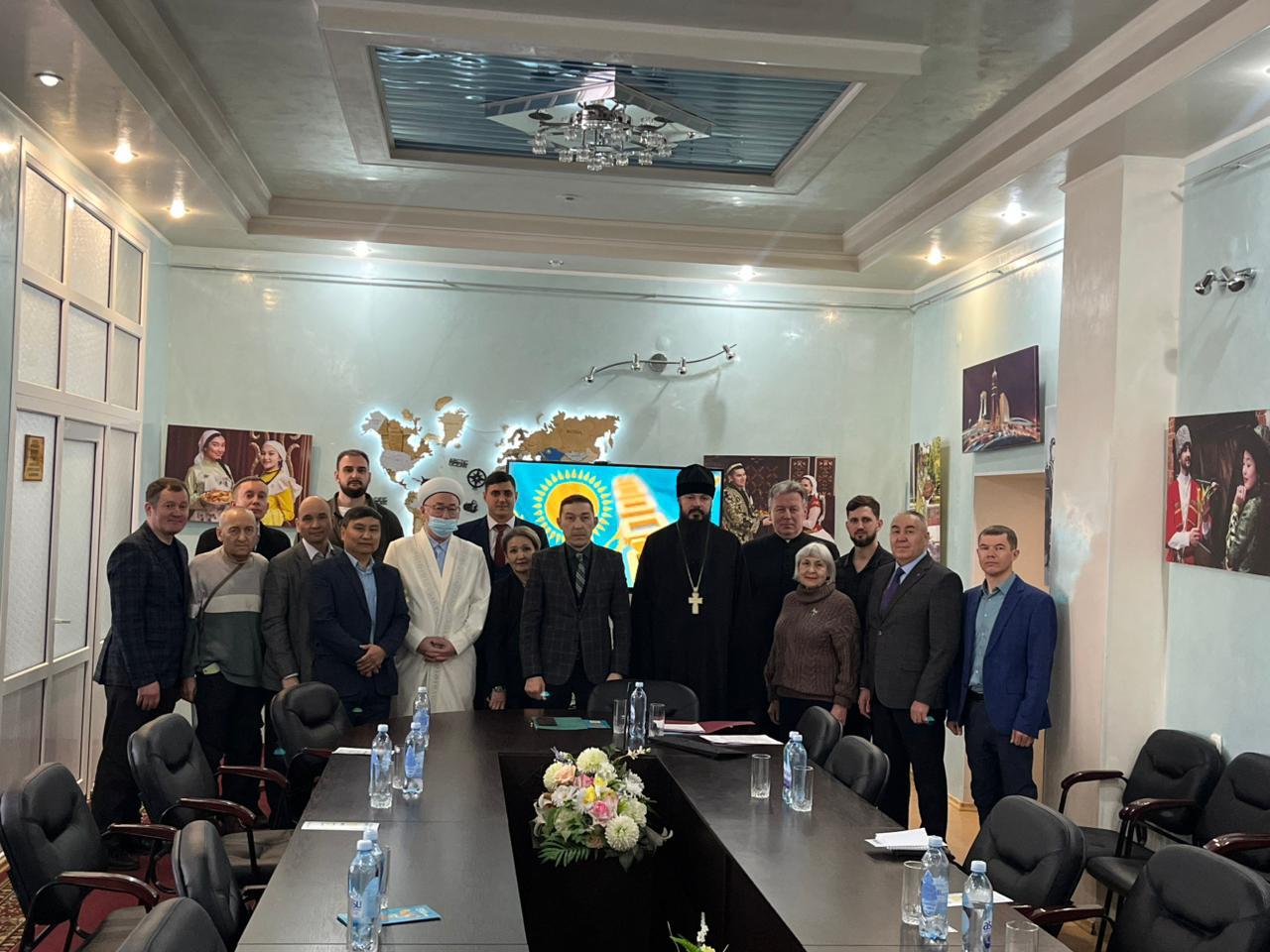 Облыстың діни конфессиялары жетекшілерімен кездесу