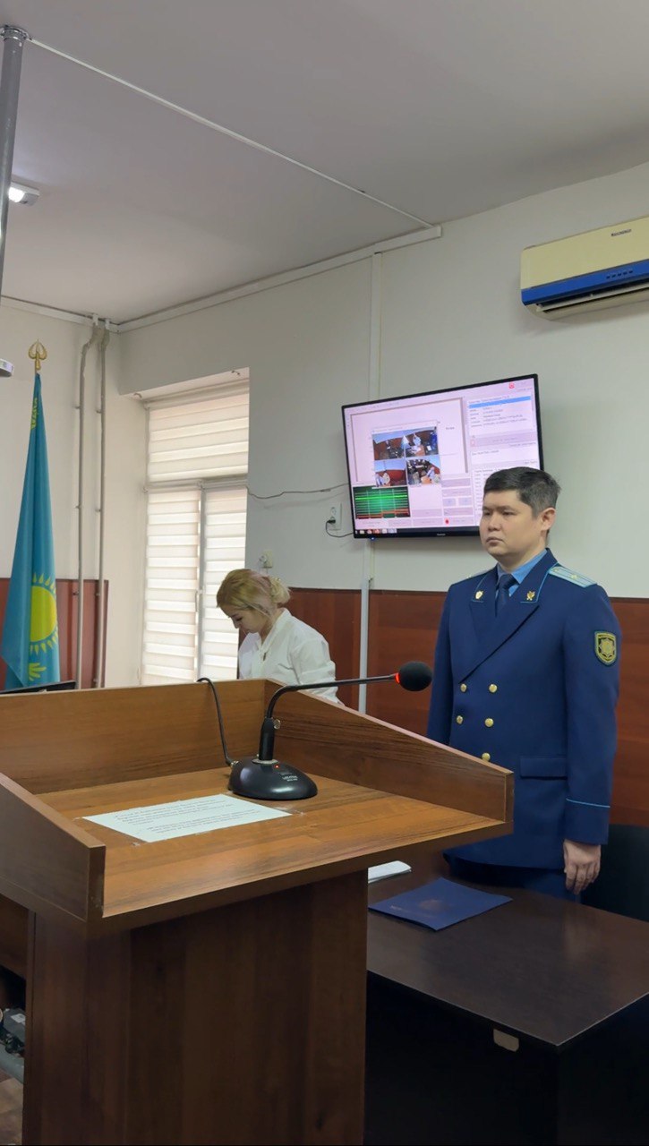 Дропперлікке қатысты ашық сот процесі: студенттер қылмыстың салдарымен танысты