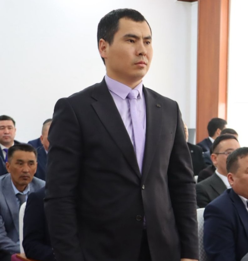 Ознакомлен руководитель районного отдела сельского хозяйства и земельных отношений