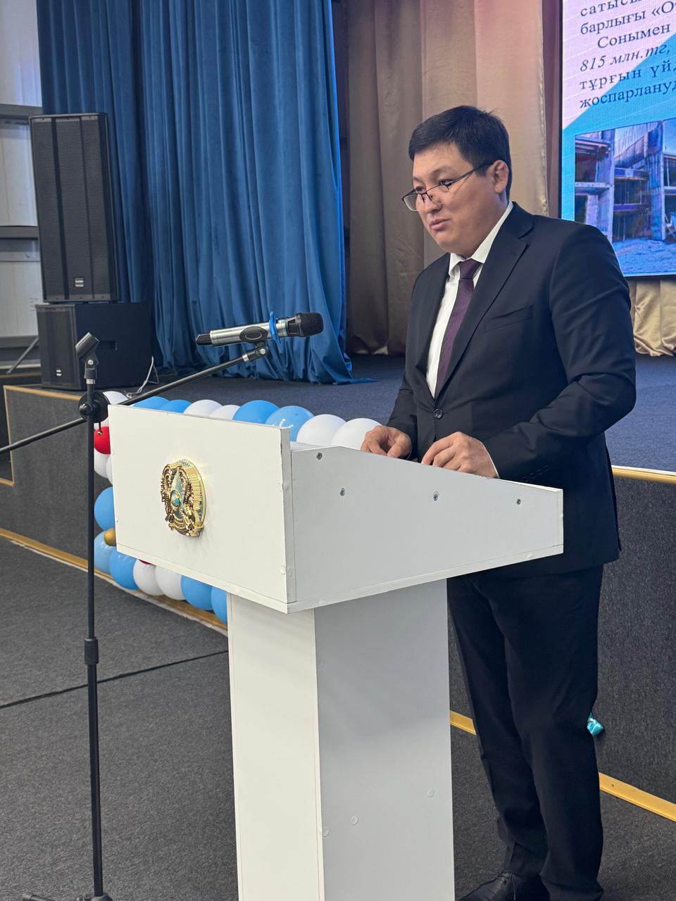 Тастөбе ауылында өткен кездесуде тұрғындар алғыстарын білдірді