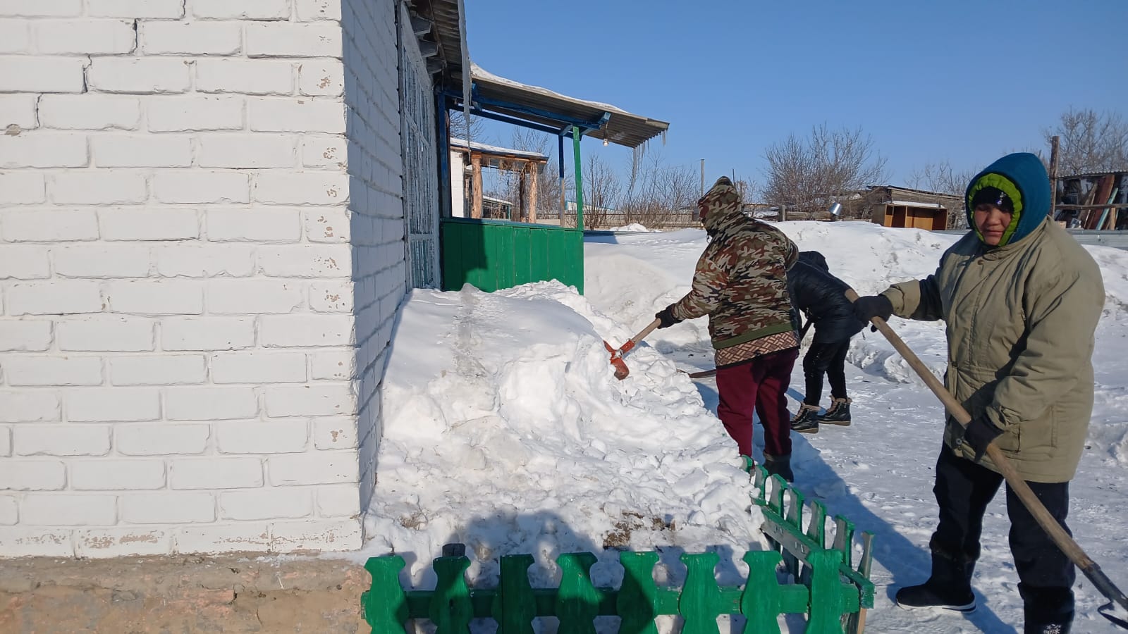 Медпункт аумағын абаттандыру
