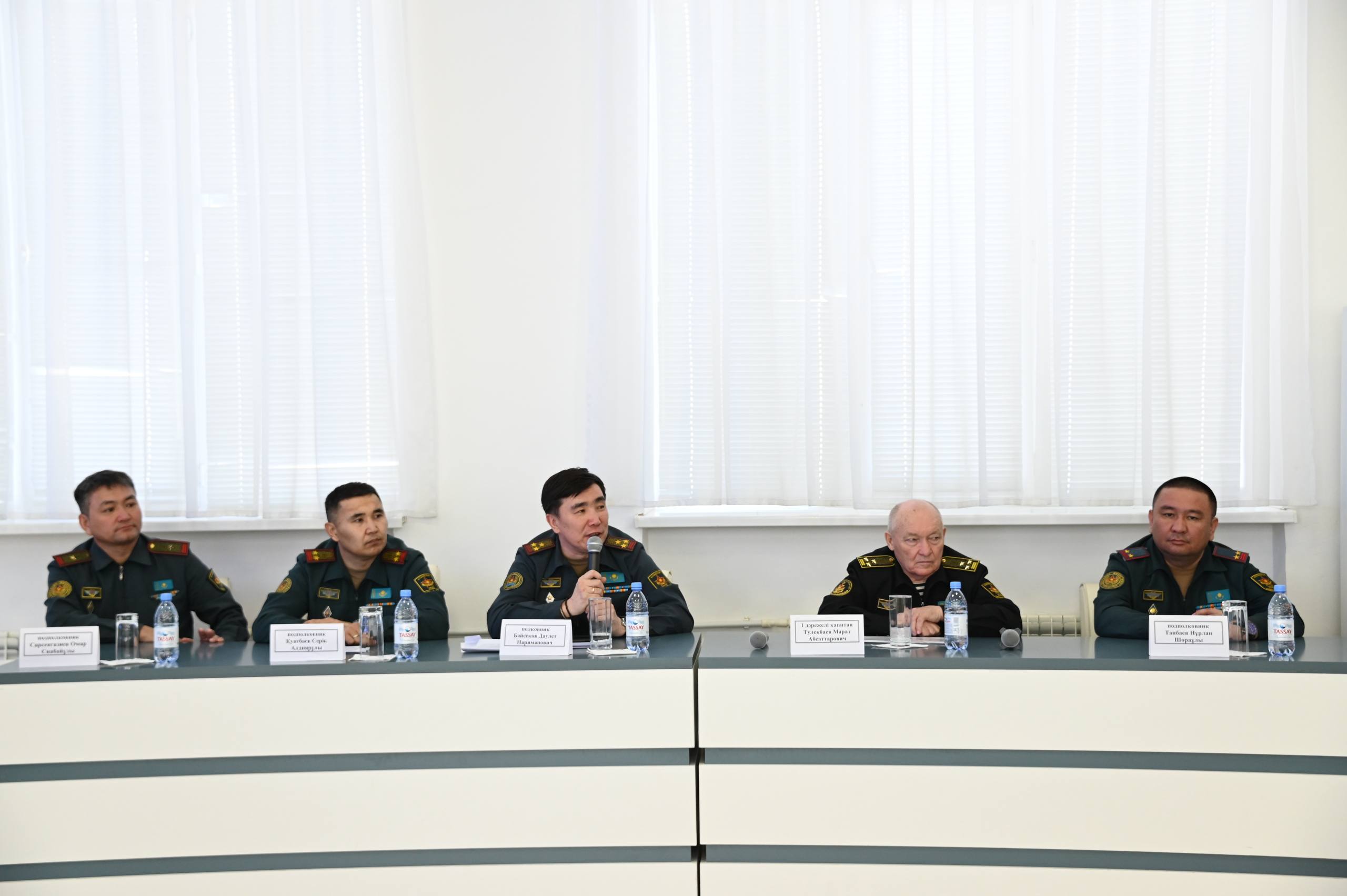 Қорғаныс министрлігінің өкілдері  Маңғыстау жастарымен кездесті