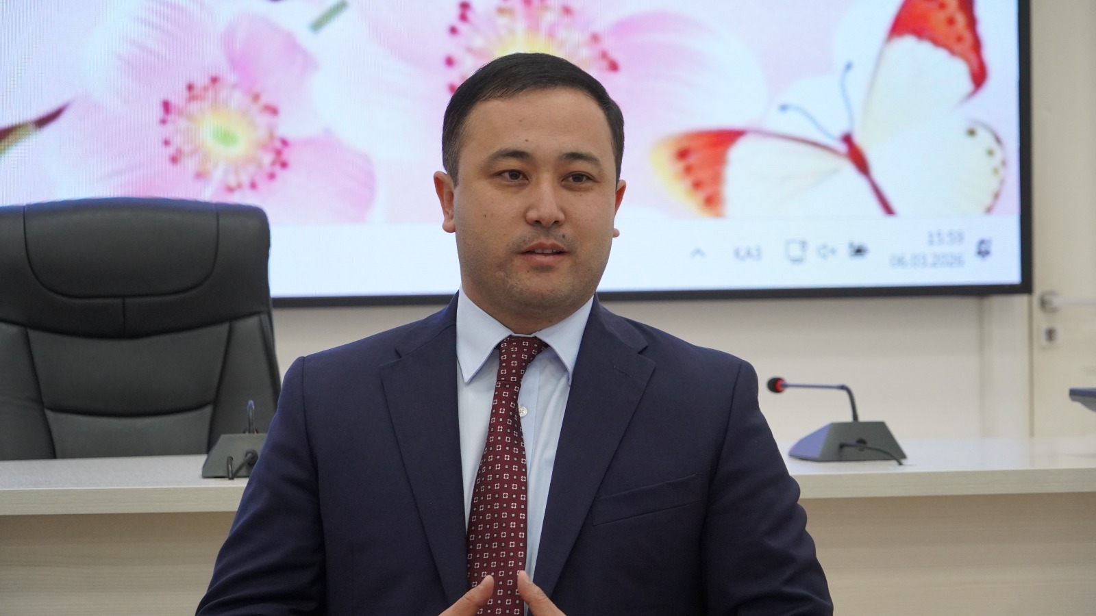 КЕЛЕС: ҚОҒАМ БЕЛСЕНДІЛЕРІНЕ ҚҰРМЕТ КӨРСЕТІЛДІ