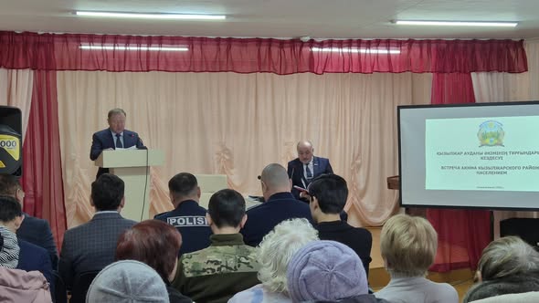 Встреча акима района с населением Светлопольского сельского округа