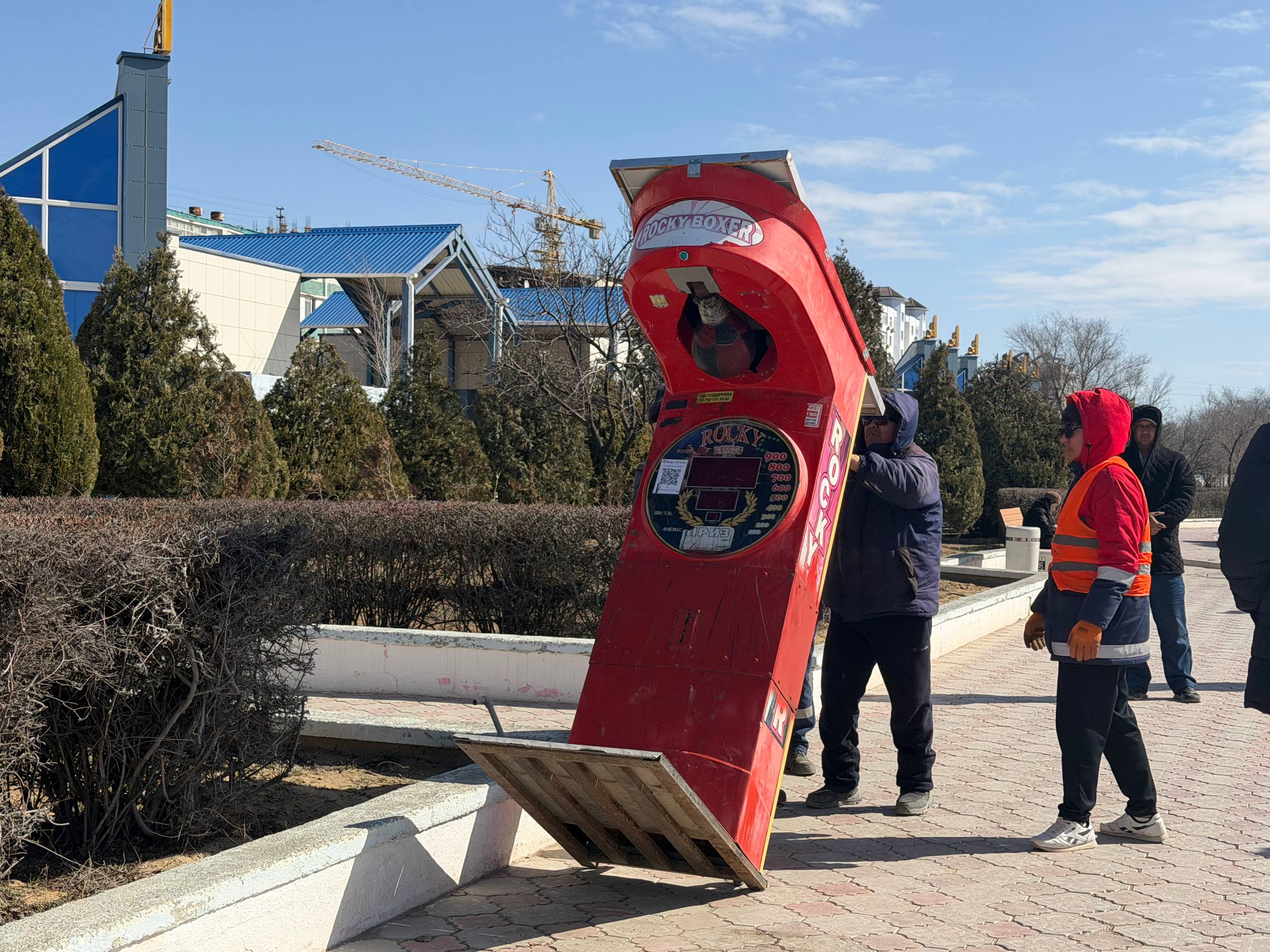 Ақтау қаласында заңсыз орнатылған күш өлшегіш құрылғылар алынды
