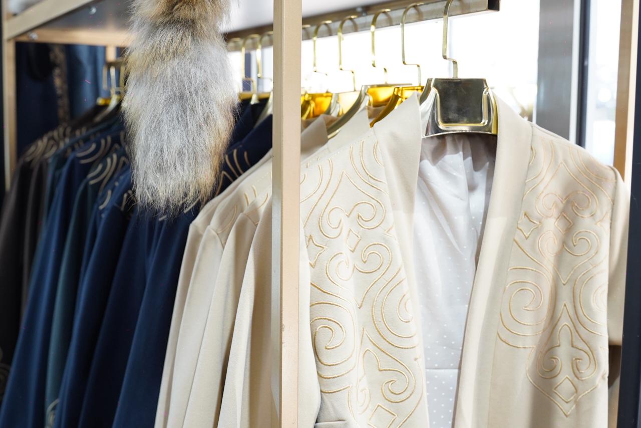 «Хан» бренді: ұлттық нақыштағы киімге сұраныс артып келеді