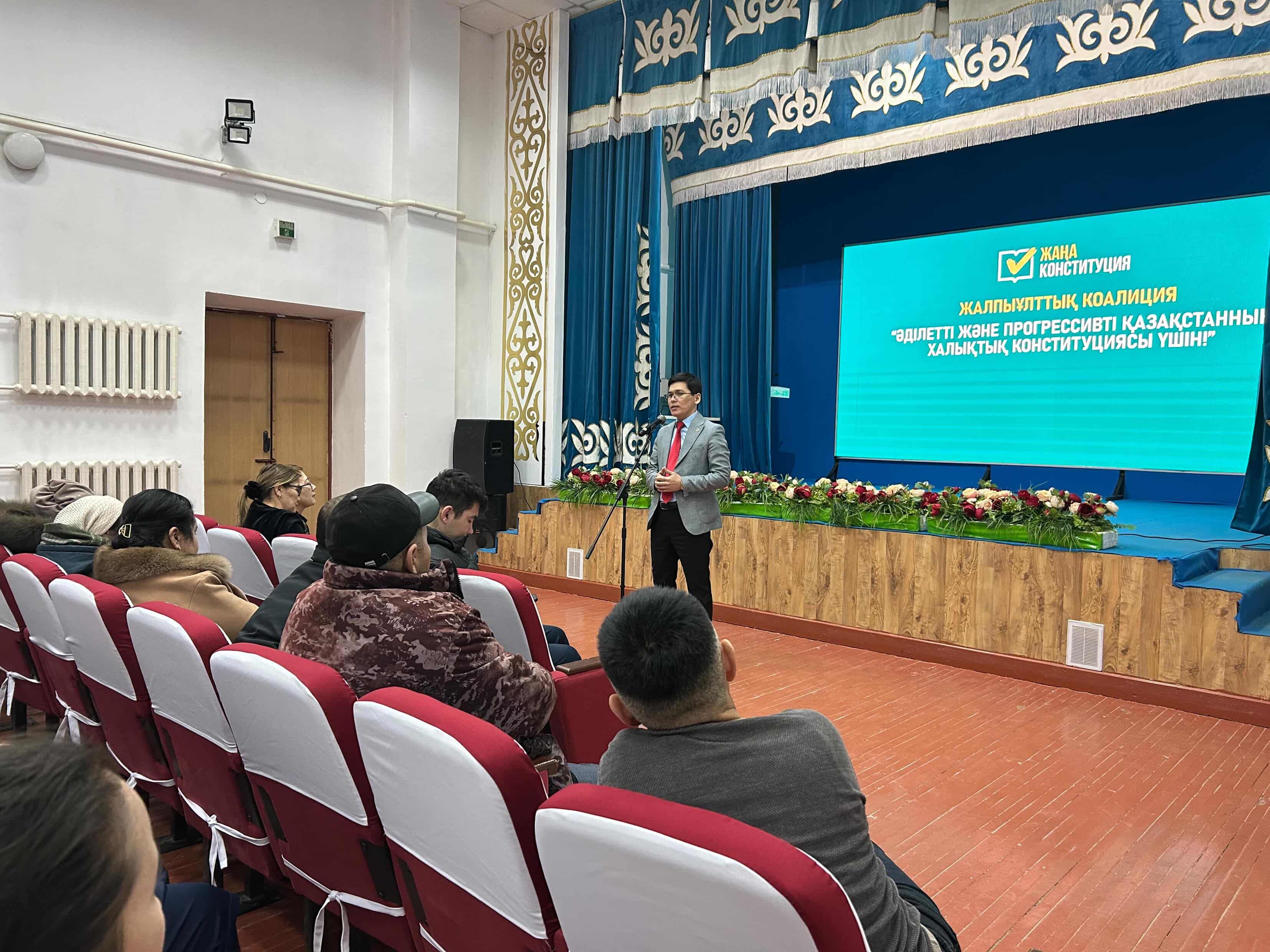 Ақсуат ауылдық округі, Ж.Маханбетов ауылының тұрғындарымен кездесу өткізді