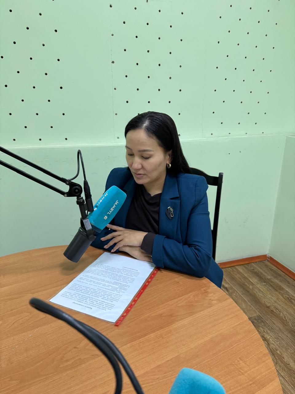 2026 жылдың 12 наурызда  Жамбыл облысының   Әділет департаменті  әкімшілік бөлімінің басшысы - Әдеп жөніндегі уәкілі А.Алжанбаева   «Әдеп нормаларын сақтау»  тақырыбында «Қазақстан» республикалық телерадиокорпорациясы акционерлік қоғамының Жамбыл облыстық филиалында тікелей эфирге шығып, сұхбат берді.