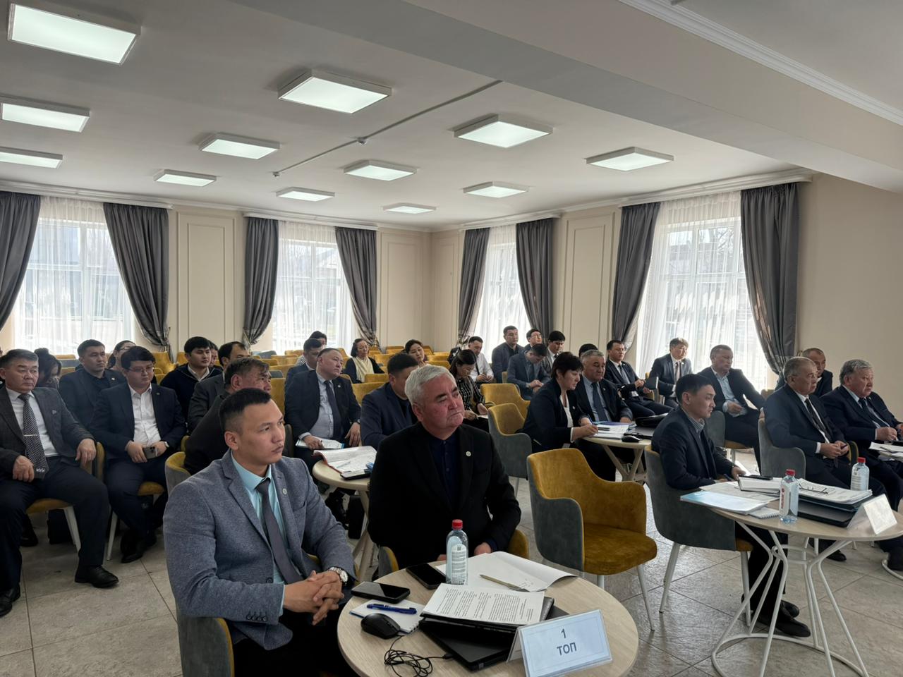 РЕСПУБЛИКАЛЫҚ РЕФЕРЕНДУМДЫ ӘЗІРЛЕУ МЕН ӨТКІЗУ ҚАРСАҢЫНДА ЖАМБЫЛ ОБЛЫСТЫҚ АУМАҚТЫҚ РЕФЕРЕНДУМ КОМИССИЯСЫНЫҢ КЕҢЕЙТІЛГЕН ОТЫРЫСЫ ӨТТІ